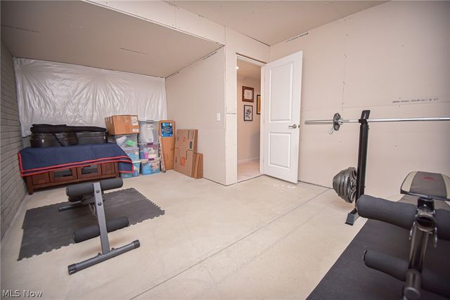 178 Topsail Drive, Medina, OH 44256