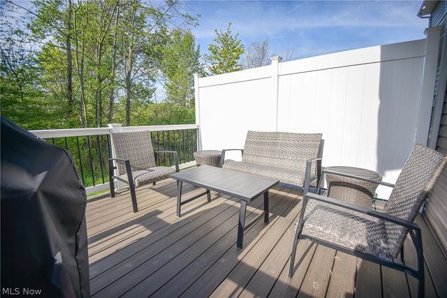 178 Topsail Drive, Medina, OH 44256