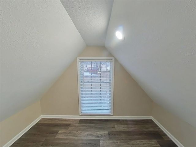 36 Logan Street, Leavenworth, KS 66048