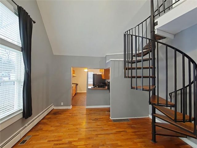 36 Logan Street, Leavenworth, KS 66048