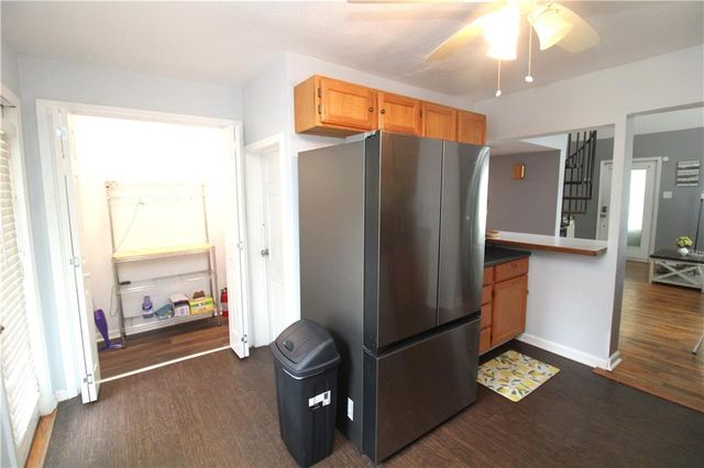 36 Logan Street, Leavenworth, KS 66048
