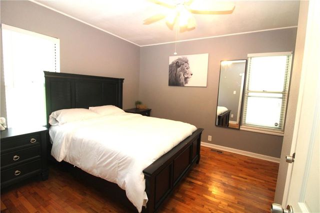 36 Logan Street, Leavenworth, KS 66048