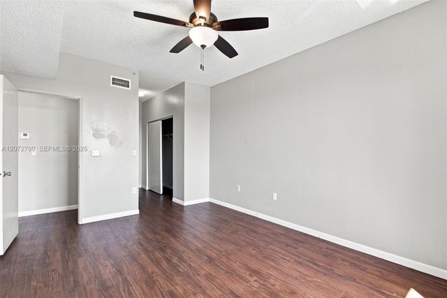 6976 SW 39th Street G304, Davie, FL 33314