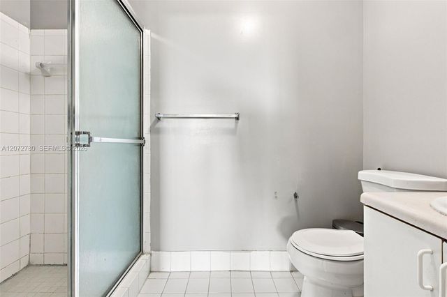 6976 SW 39th Street G304, Davie, FL 33314