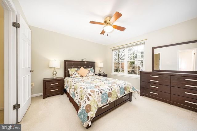 7729 MARSHALL HEIGHTS CT, Falls Church, VA 22043