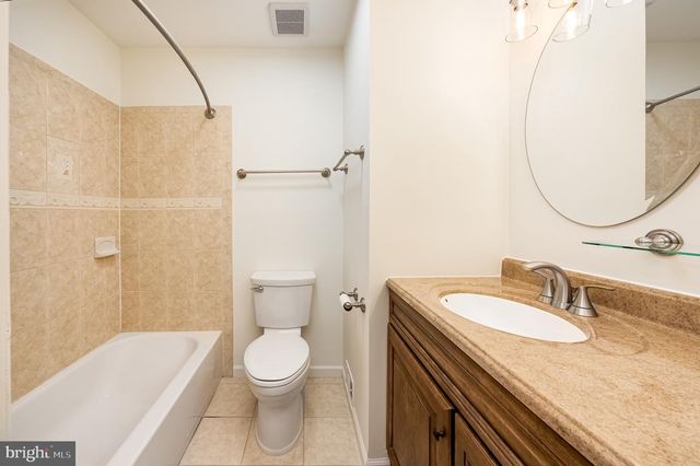 7729 MARSHALL HEIGHTS CT, Falls Church, VA 22043