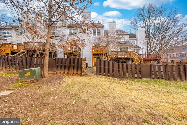 7729 MARSHALL HEIGHTS CT, Falls Church, VA 22043