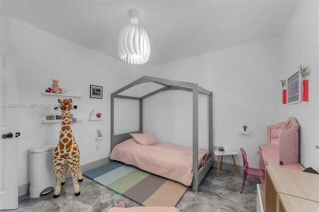 9030 SW 162nd St 0, Palmetto Bay, FL 33157