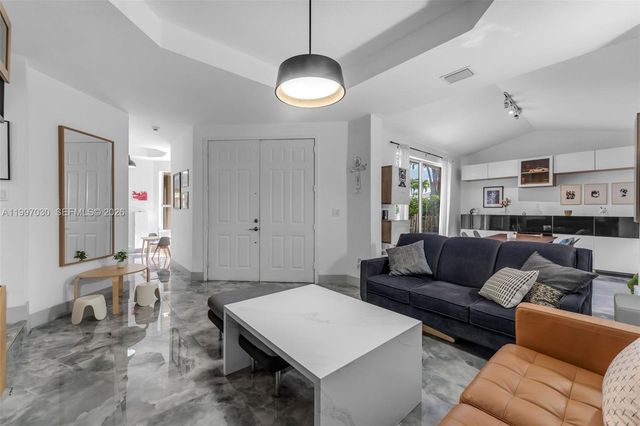 9030 SW 162nd St 0, Palmetto Bay, FL 33157