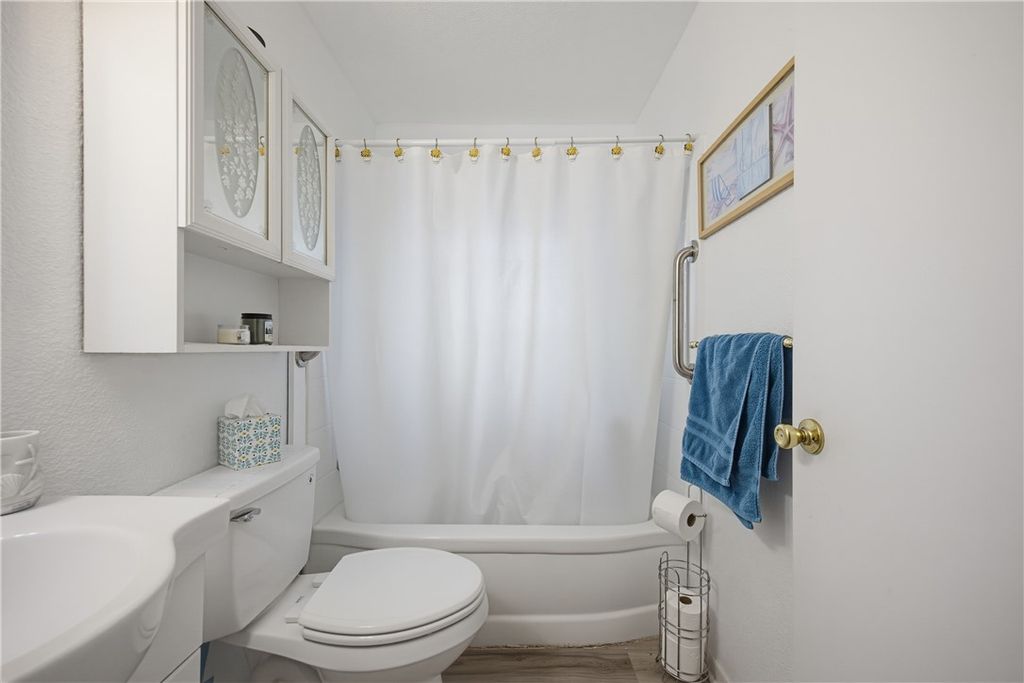 1934 Elizabeth St, Ingleside, TX 78362 — photo 5