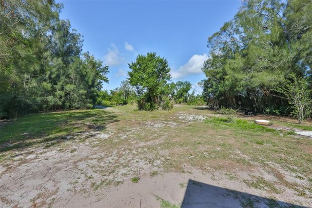 14451 HIGHLAND ROAD, Wimauma, FL 33598