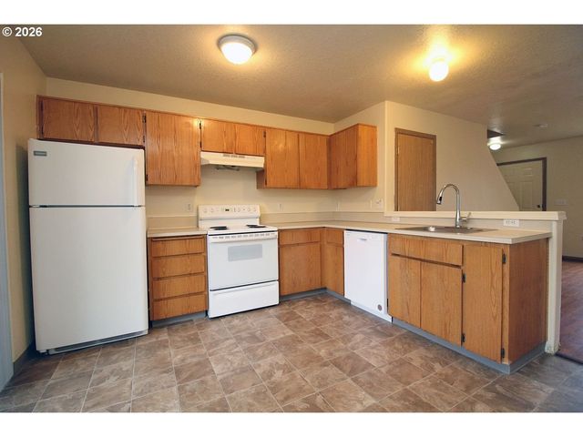 3548 Se 119TH Ave, Portland, OR 97266