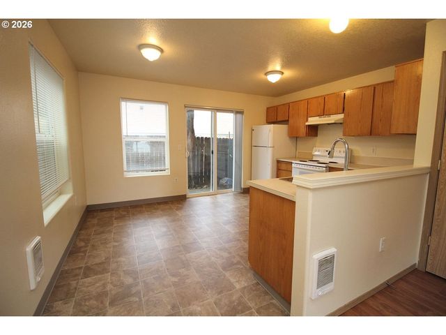 3548 Se 119TH Ave, Portland, OR 97266