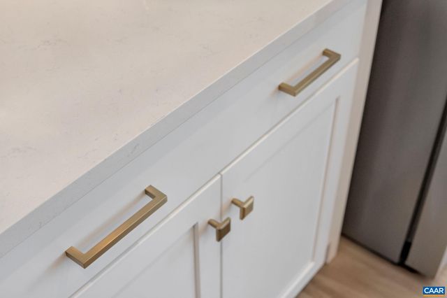 16 RED PINE DR, Zion Crossroads, VA 22942