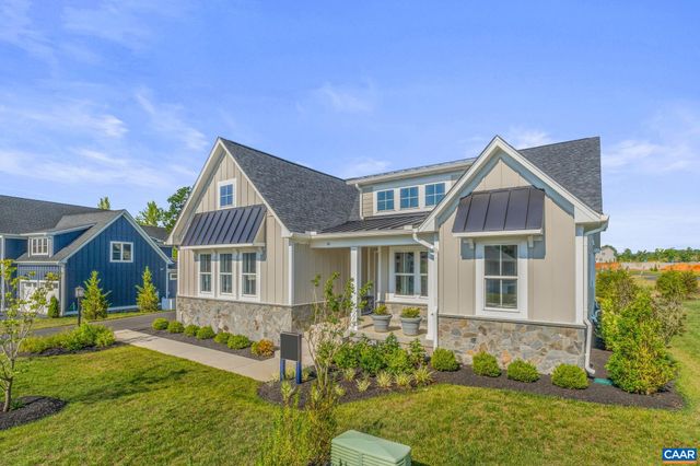 16 RED PINE DR, Zion Crossroads, VA 22942