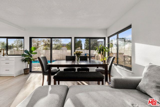 2313 Rynerson Court, Simi Valley, CA 93065