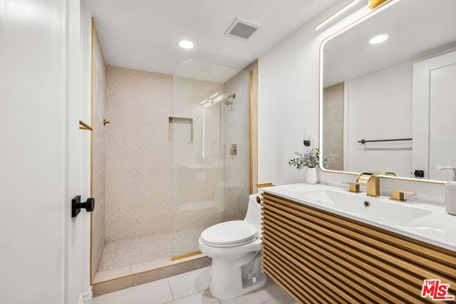 2313 Rynerson Court, Simi Valley, CA 93065