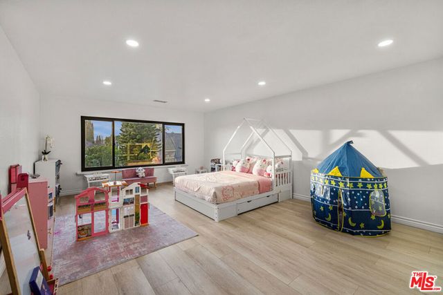 2313 Rynerson Court, Simi Valley, CA 93065