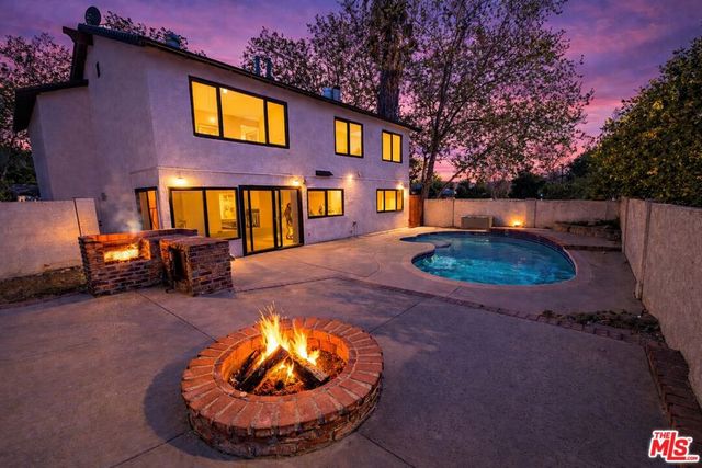 2313 Rynerson Court, Simi Valley, CA 93065