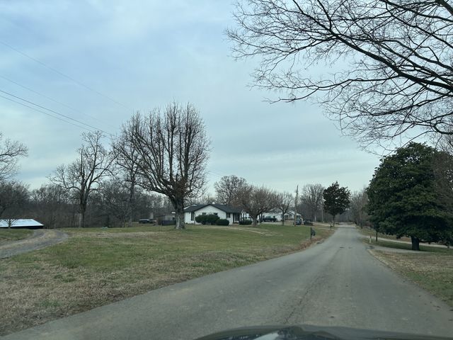 769 Preston Baggett Rd, Cumberland City, TN 37050