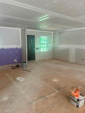 721 N Fayetteville Street, Liberty, NC 27298