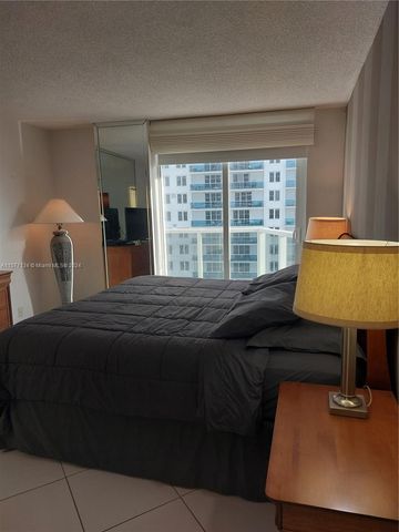 2401 Collins Ave 1107, Miami Beach, FL 33140