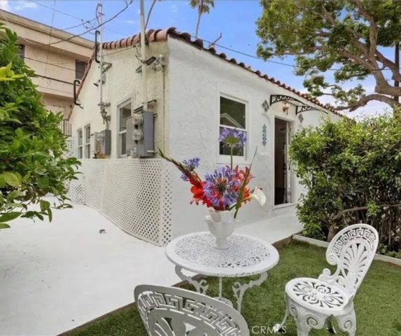 501 Avenue B C, Redondo Beach, CA 90277