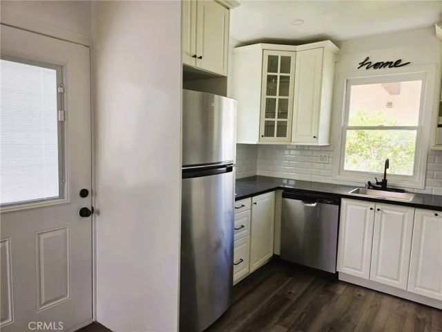 501 Avenue B C, Redondo Beach, CA 90277