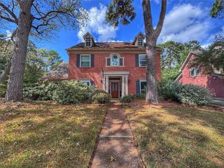 3203 Emerald Grove Drive, Houston, TX 77345