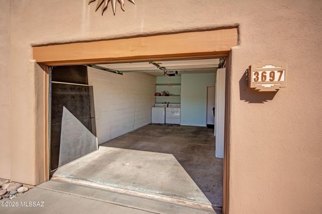 3697 S Paseo De Los Nardos, Green Valley, AZ 85614