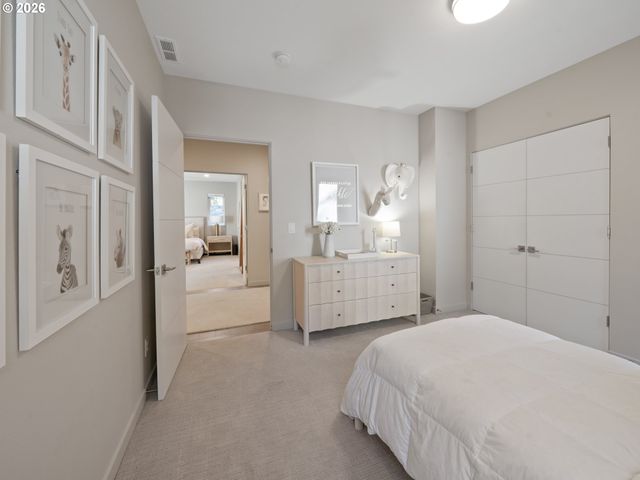 13344 BRIARWOOD Ln, Lake Oswego, OR 97034