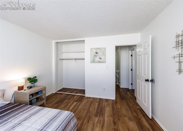 2370 Lexington Village Lane, Colorado Springs, CO 80916