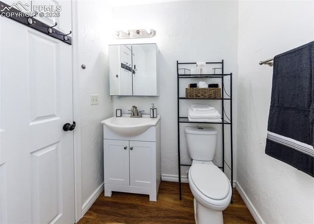 2370 Lexington Village Lane, Colorado Springs, CO 80916