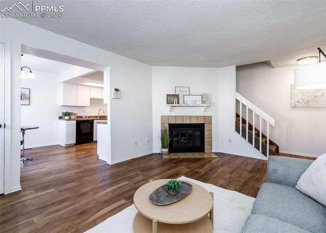 2370 Lexington Village Lane, Colorado Springs, CO 80916