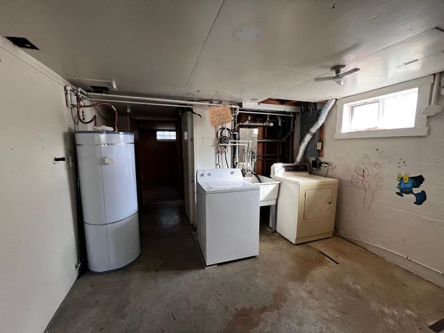 1406 E Rockwell Ave, Spokane, WA 99207