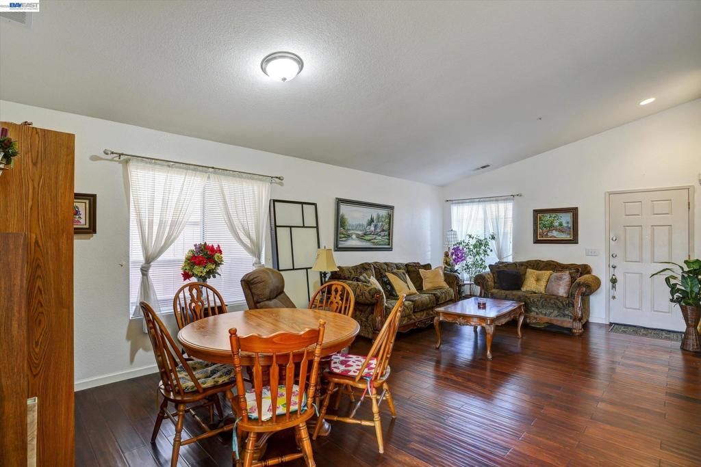 Image 12 of property listing at 218 Christensen Ave, Salinas, CA 93906