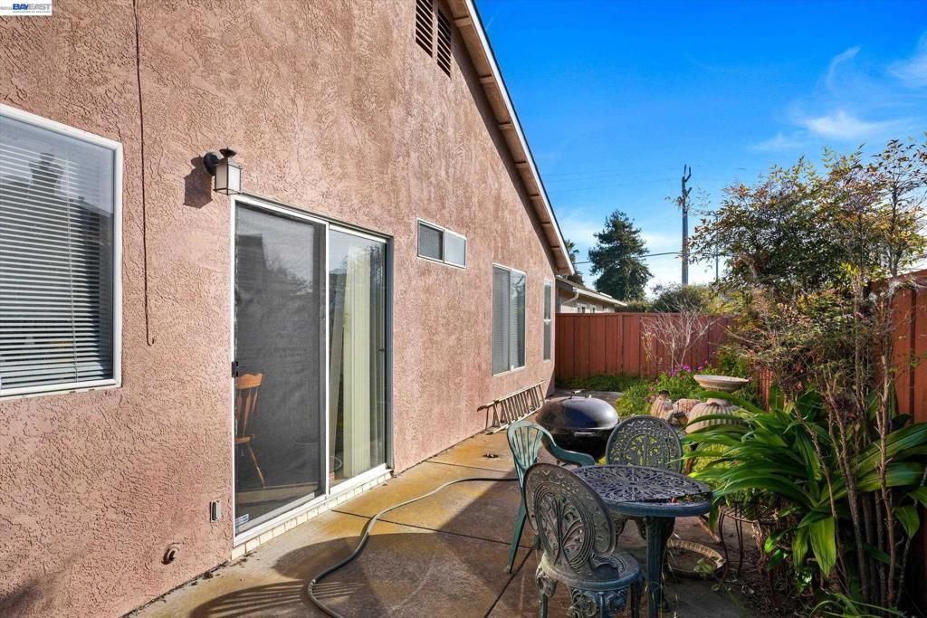 Image 5 of property listing at 218 Christensen Ave, Salinas, CA 93906