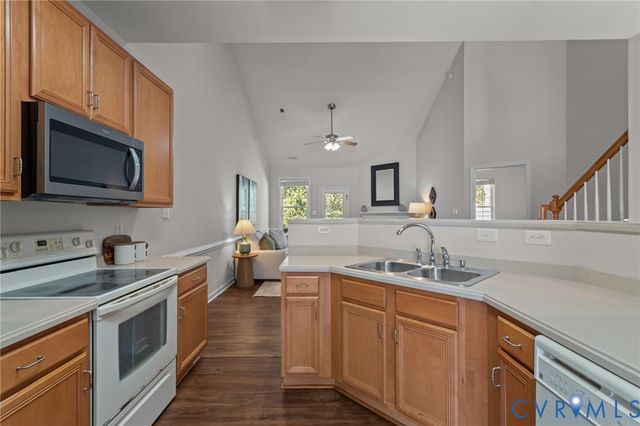 1505 Providence Knoll Dr, Chesterfield, VA 23236