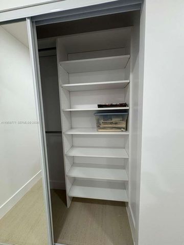 5300 Washington St O229, Hollywood, FL 33021