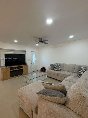 5300 Washington St O229, Hollywood, FL 33021