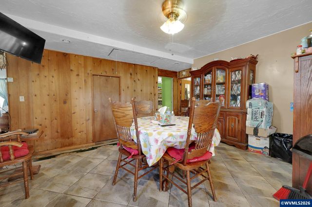 26257 Old Holley Rd, Sweet Home, OR 97386