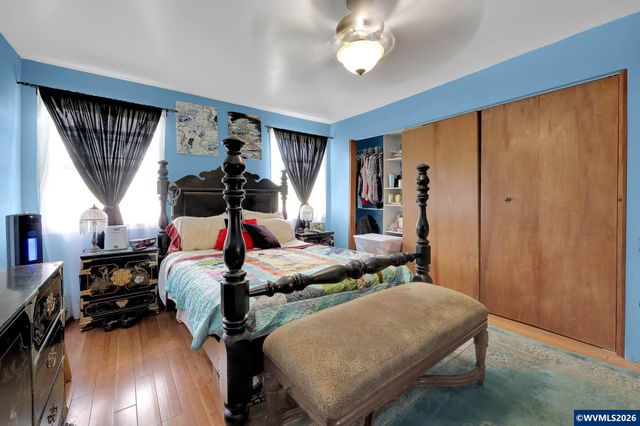 26257 Old Holley Rd, Sweet Home, OR 97386