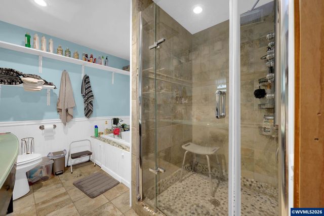 26257 Old Holley Rd, Sweet Home, OR 97386