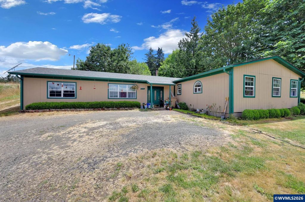 26257 Old Holley Rd, Sweet Home, OR 97386