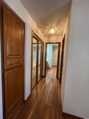 81 Pintuerero Way, Hot Springs Village, AR 71909