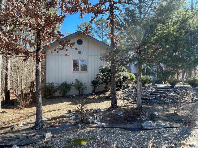 81 Pintuerero Way, Hot Springs Village, AR 71909