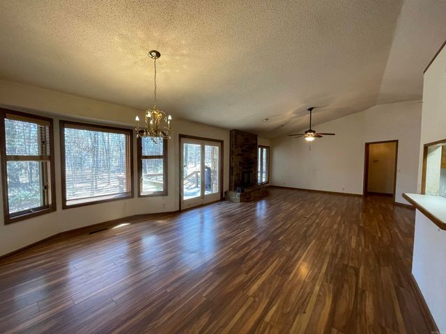 81 Pintuerero Way, Hot Springs Village, AR 71909