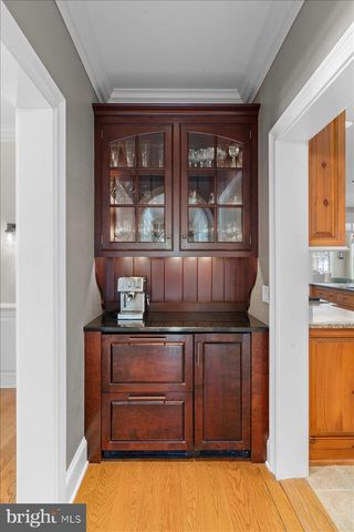 1568 SACKETTSFORD RD, Ivyland, PA 18974