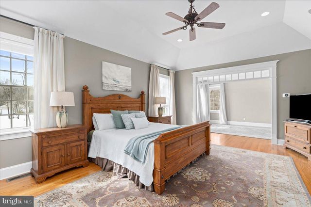 1568 SACKETTSFORD RD, Ivyland, PA 18974