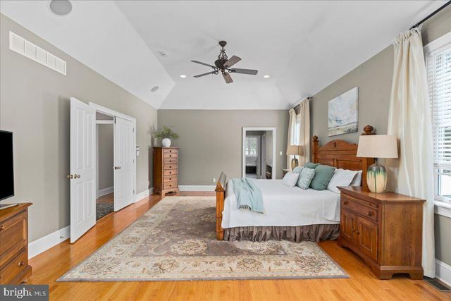 1568 SACKETTSFORD RD, Ivyland, PA 18974